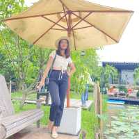 เพลิน Zaab Cafe ชิคๆ