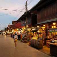 เชียงคานต้องห้ามพลาด...ตลาดถนนคนเดิน