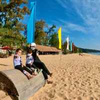 Sandy Beaches-Fun Pool-Stress Free Vacay!! 