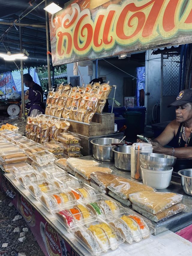 สามแยกตราด-คลองใหญ่ มีแต่ของอร่อย| ตราด