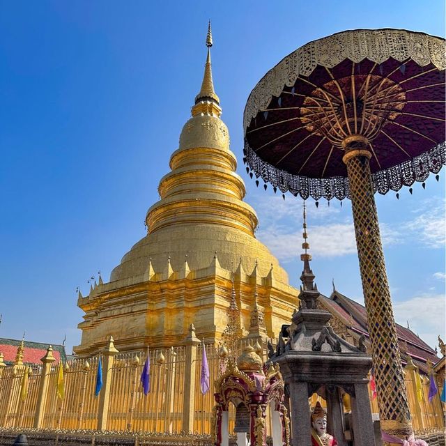 วัดพระธาตุหริภุญชัย ไหว้พระธาตุประจำปีเกิด ปีระกา