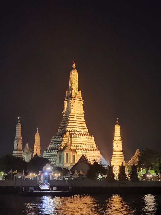 ล่องเรือแม่น้ำเจ้าพระยาไอคอนสยาม