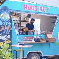Hugo Hub Phuket เป็นร้าน สไตล์ funky bali style 