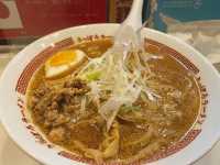 『ひぐま』で味噌ラーメン。『 元祖さっぽろラーメン横丁』