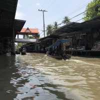 丹嫩莎朵水上市場 Floating Market Dumnoen Saduak