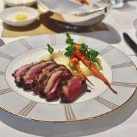 St. Regis The Drwaing Room晚餐