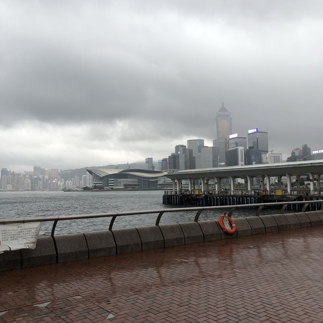 中環海濱長廊欣賞無敵海景