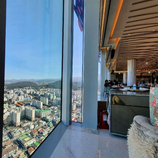 비다&시티뷰가 끝장나는 하얏트에서 즐기는 티타임!