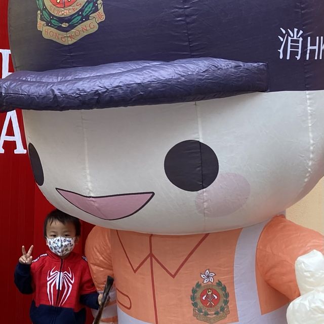 《超熱鬧~西灣河消防局開放日🎉》 《超熱鬧~西灣河消防局開放日🎉》