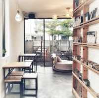 Bukku Cafe