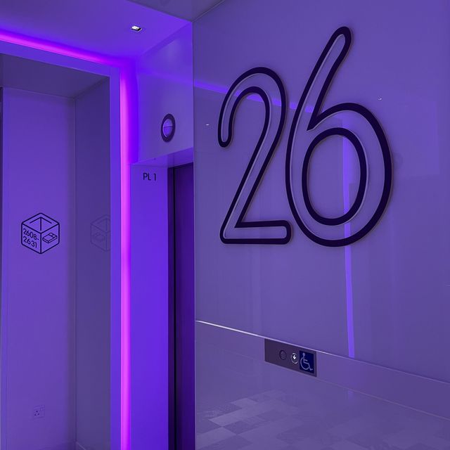 Robo-cation Yotel Singapore 