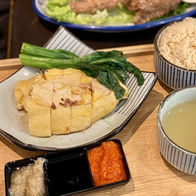 Delicious Hainan Chicken in Harbour City