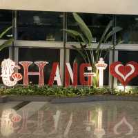 Ep 1 | Always at home in Changi Airport ✈️ 
