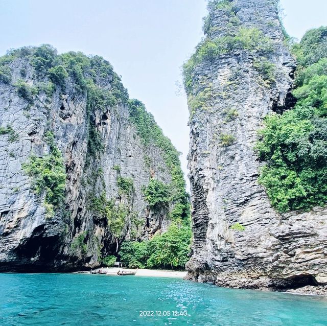 Krabi Island Must Do 4 Island Tour
