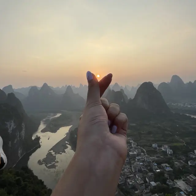 beautiful sunset in yangshuo 