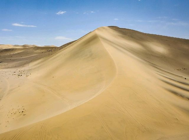 Dunhuang desert oasis adventure 
