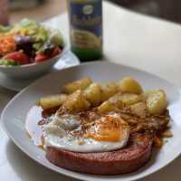 Traditional German Food @ Café Zuhause