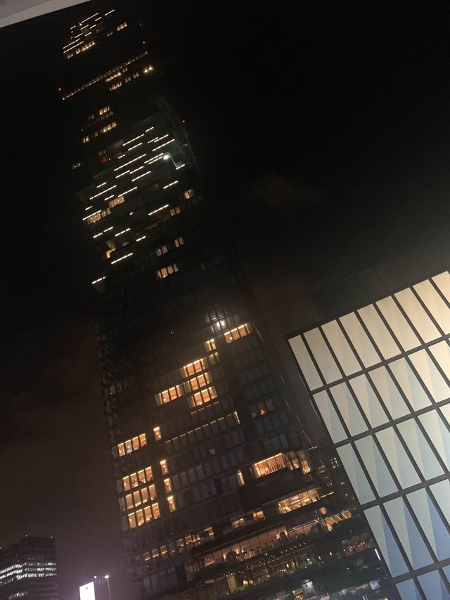 📍曼谷2022新酒店。The Standard Bangkok Mahanakhon。周邊及設施