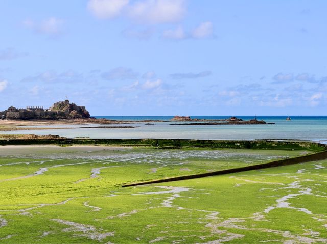 英國皇家屬地澤西島聖奧賓灣