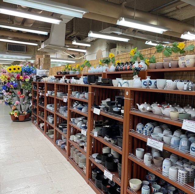 地方大及產品選擇多 - Living Plaza（北角店）