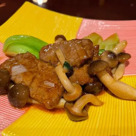 上野の本格高級中華料理店　翠鳳
