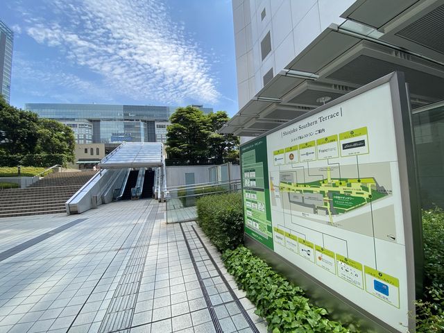 新宿の景色を独り占めできる？トレインビュースポットホテル