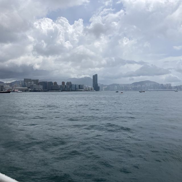 Wan Chai on a rainy morning still has beautiful sites
