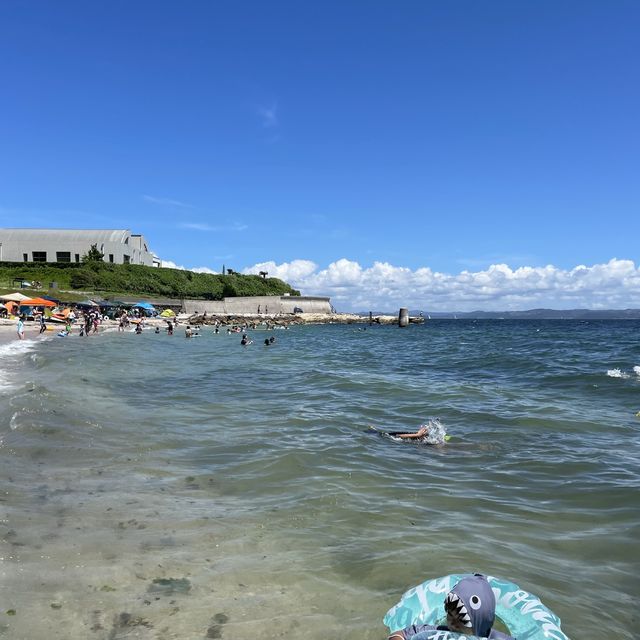 【神奈川県】透き通った海と白砂のたたら浜