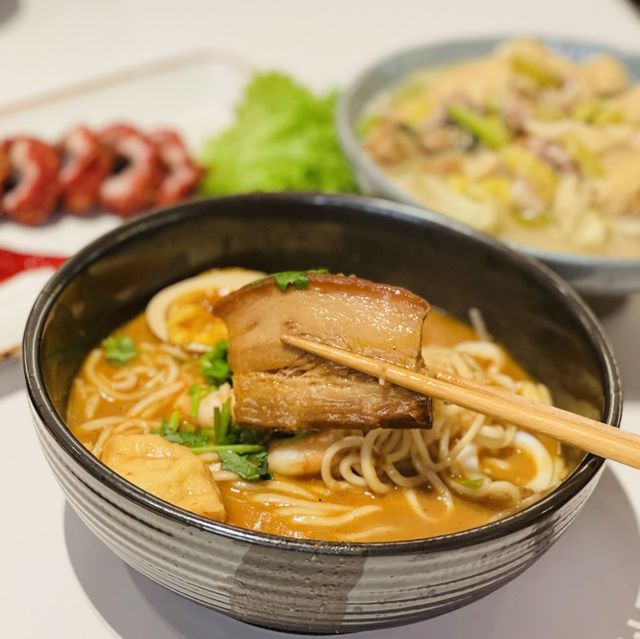 🍜🍲 @4口Four Bites 