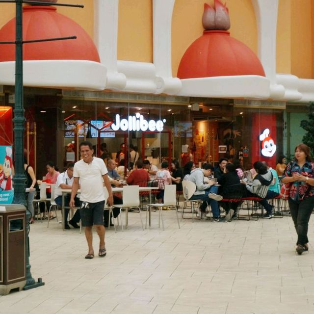 🛍마닐라에서 가장 호화로운 분위기 오카다 호텔 상점가 구경하기