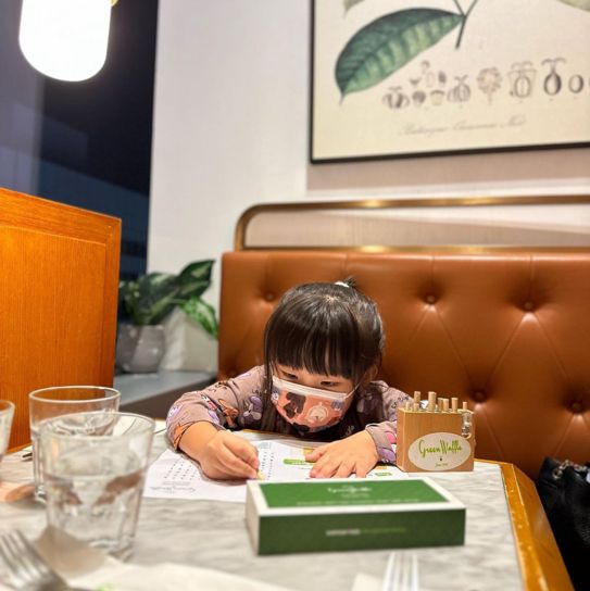 有kids meun👧🏻Green Waffle Diner