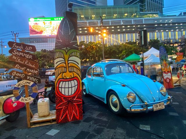 Green Vintage @ The Street Ratchada Night Market N