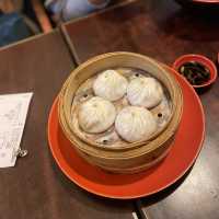 光輝圍抵食上海料理 熱辣辣小籠包