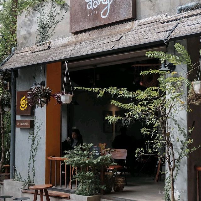 Dong Cafe Dong Cafe