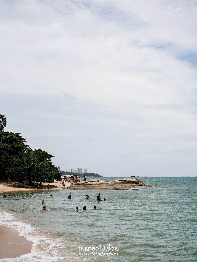 หาดลับพัทยาและซาซิมิของเขา🐙🏝 