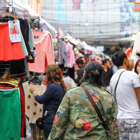 ตลาดประตูน้ำ