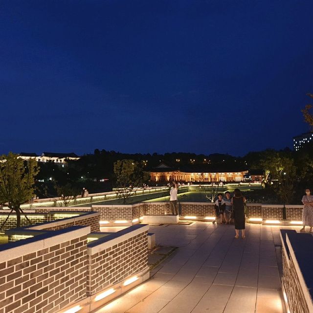 Deokjin Park Night View in Jeonju