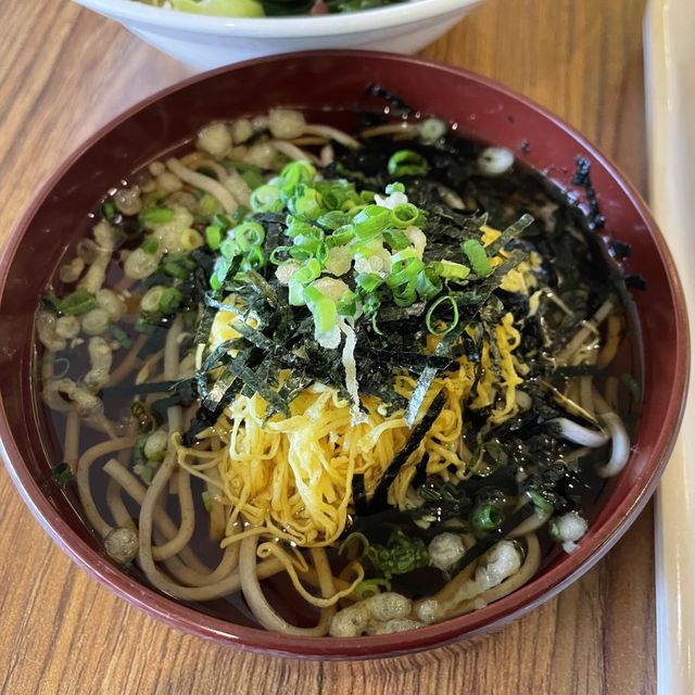 パシフィックホテル内の竜潭でランチ