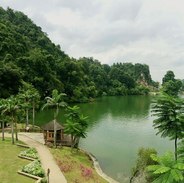 Cruising at Gunung Lang, Ipoh