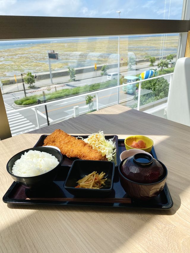 沖縄🌴浦添パルコのフードコートはオーシャンビュー! 沖縄🌴浦添パルコのフードコートはオーシャンビュー!