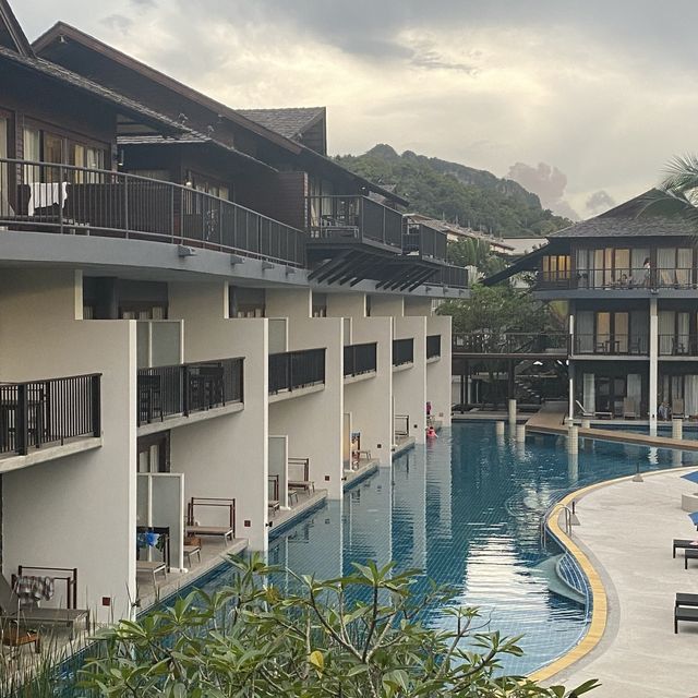Holiday Aonang beach resort Krabi