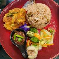 คาเฟ่ บาหลี 81 Cafe ลพบุรี