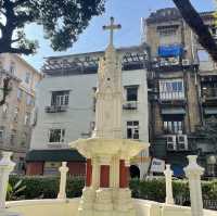 옛 뭄바이의 랜드마크 “0 point” St. Thomas’ Cathedral