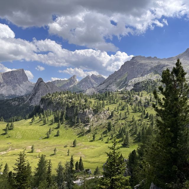 Cortina: pearl of the Dolomites 