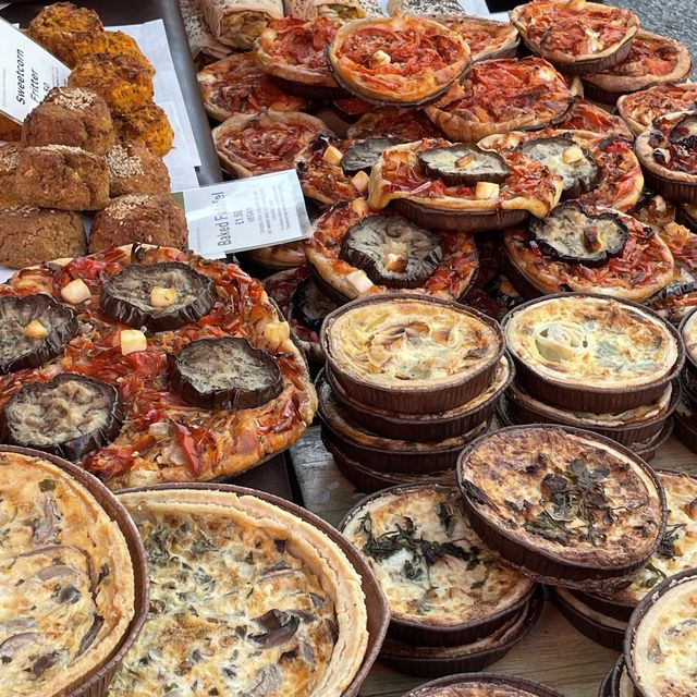 Great food and vintage goods @ Portobello