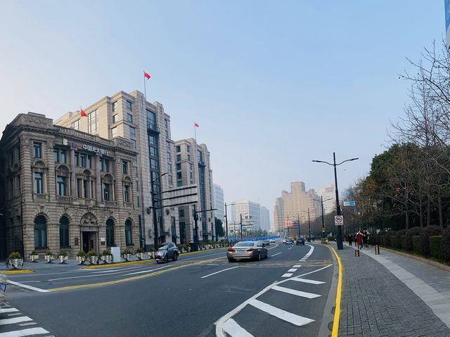 DAYLIGHT VIEW OF THE BUND
