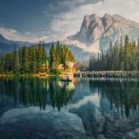 Moments at Emerald Lake Lodge, Colombia