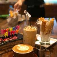 BROWN BAG CAFE MENTENG