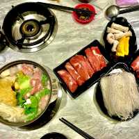 高雄小港美食-六扇門火鍋店