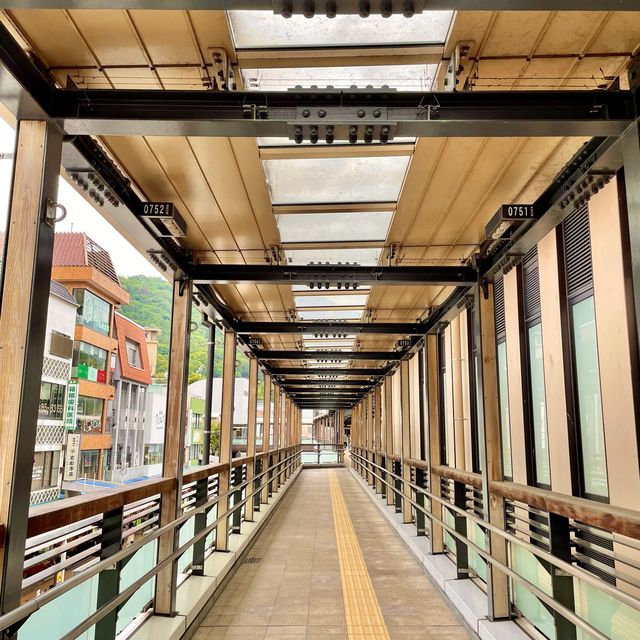 箱根湯本駅
